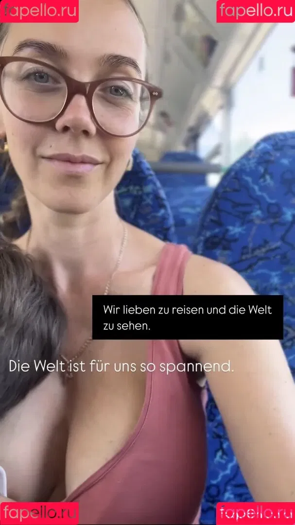 Sexy Julia / einfach_echt_Julia Onlyfans Photo Gallery 