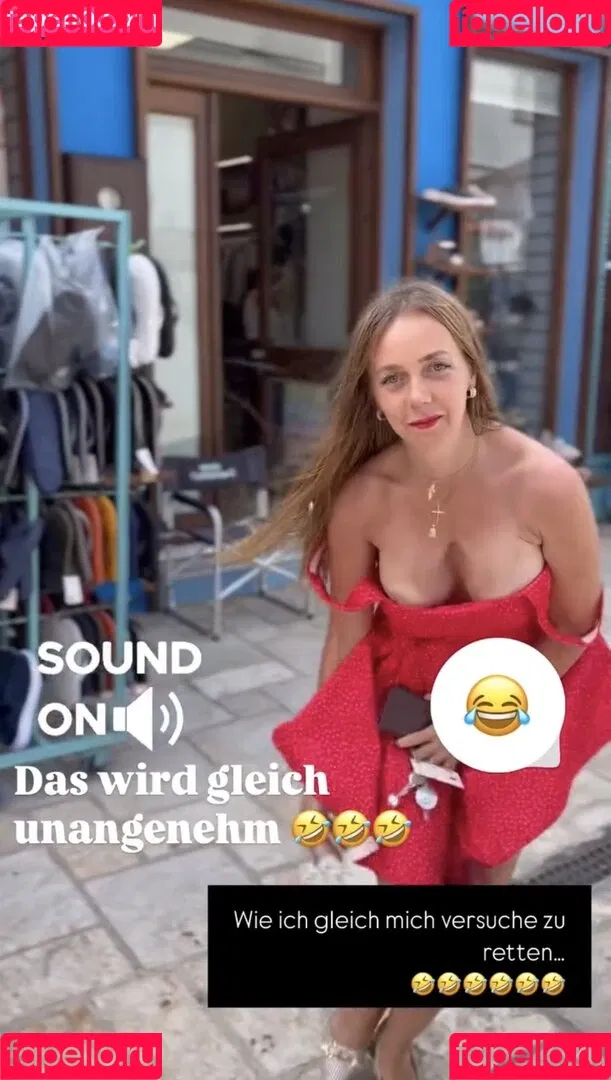 Sexy Julia / einfach_echt_Julia Onlyfans Photo Gallery 