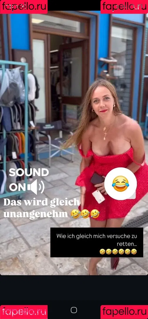 Sexy Julia / einfach_echt_Julia Onlyfans Photo Gallery 