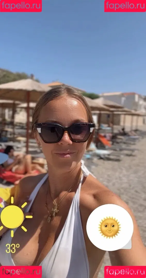 Sexy Julia / einfach_echt_Julia Onlyfans Photo Gallery 