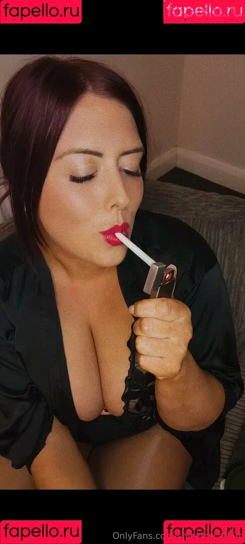 smokin_scarlett / smokinscarlett Onlyfans Photo Gallery 