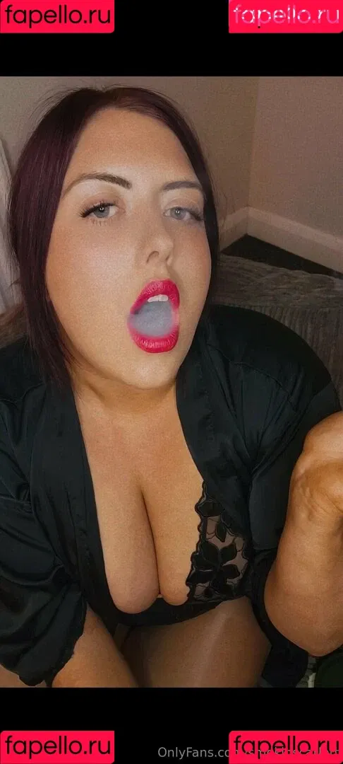 smokin_scarlett / smokinscarlett Onlyfans Photo Gallery 