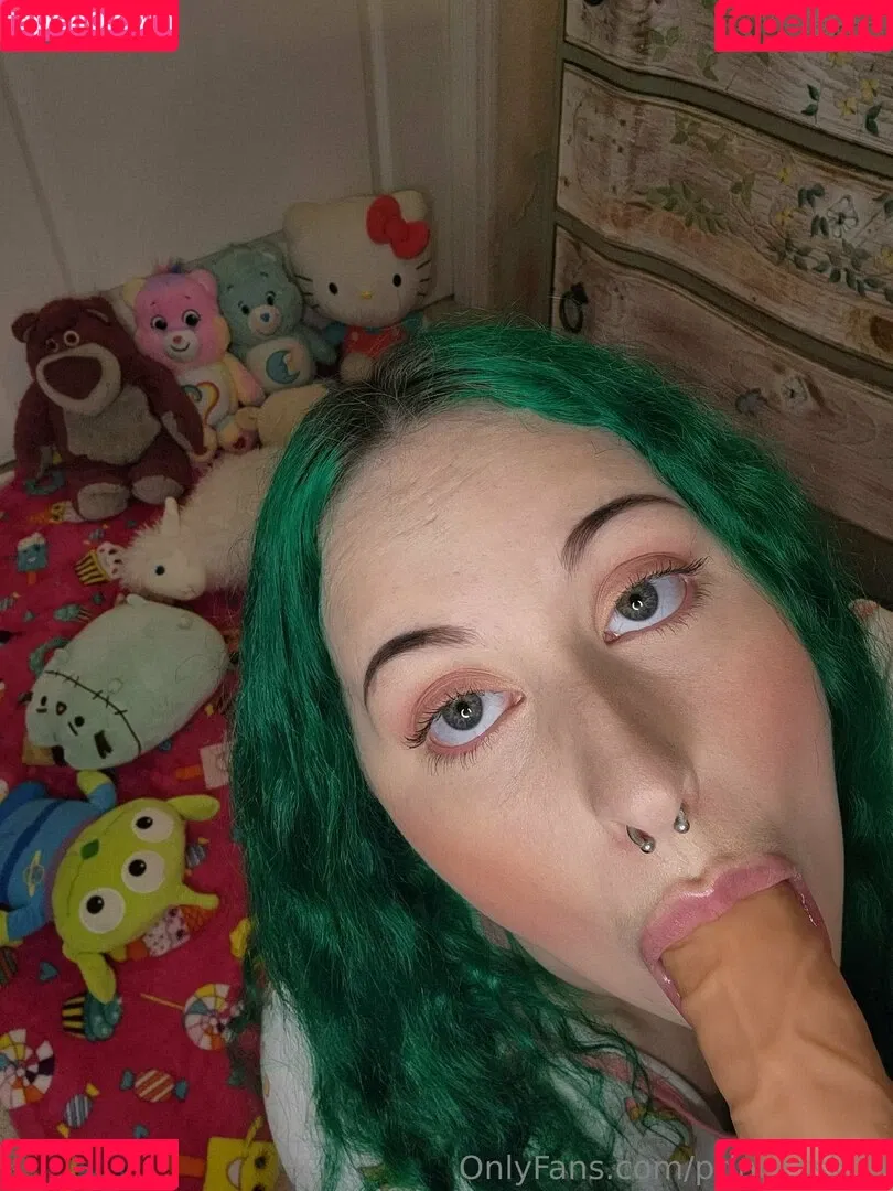 princesskira / princesskira14 Onlyfans Photo Gallery 