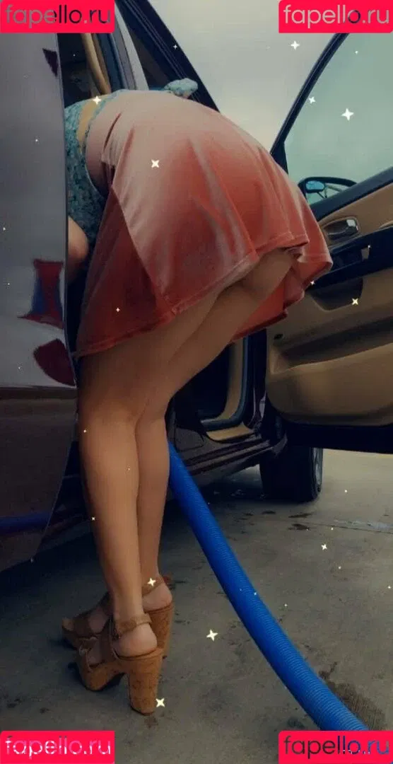 nikki_qtlux / qtlux Onlyfans Photo Gallery 