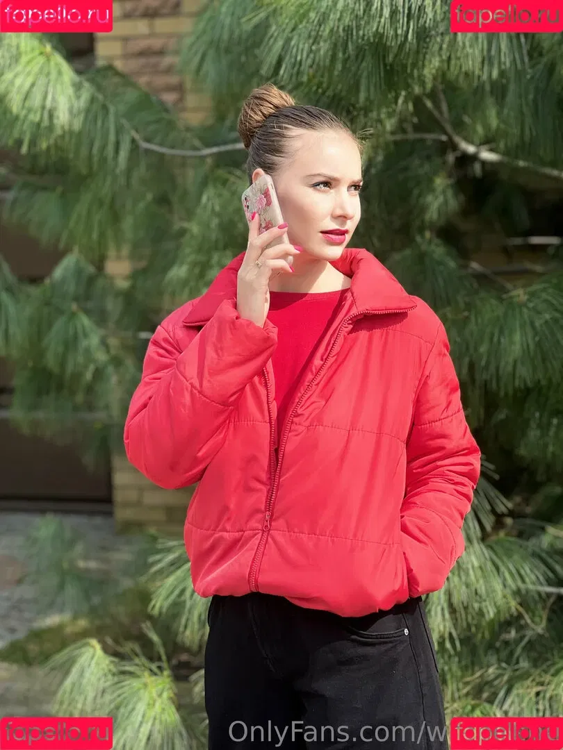 wren_irene483 / wrenirene Onlyfans Photo Gallery 