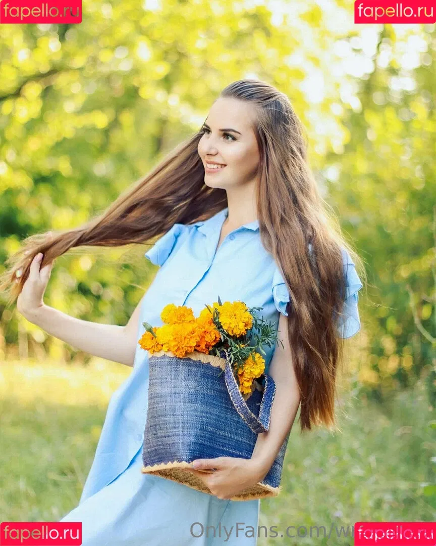 wren_irene483 / wrenirene Onlyfans Photo Gallery 