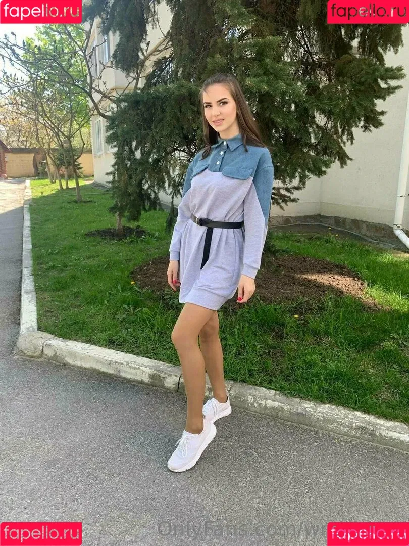 wren_irene483 / wrenirene Onlyfans Photo Gallery 