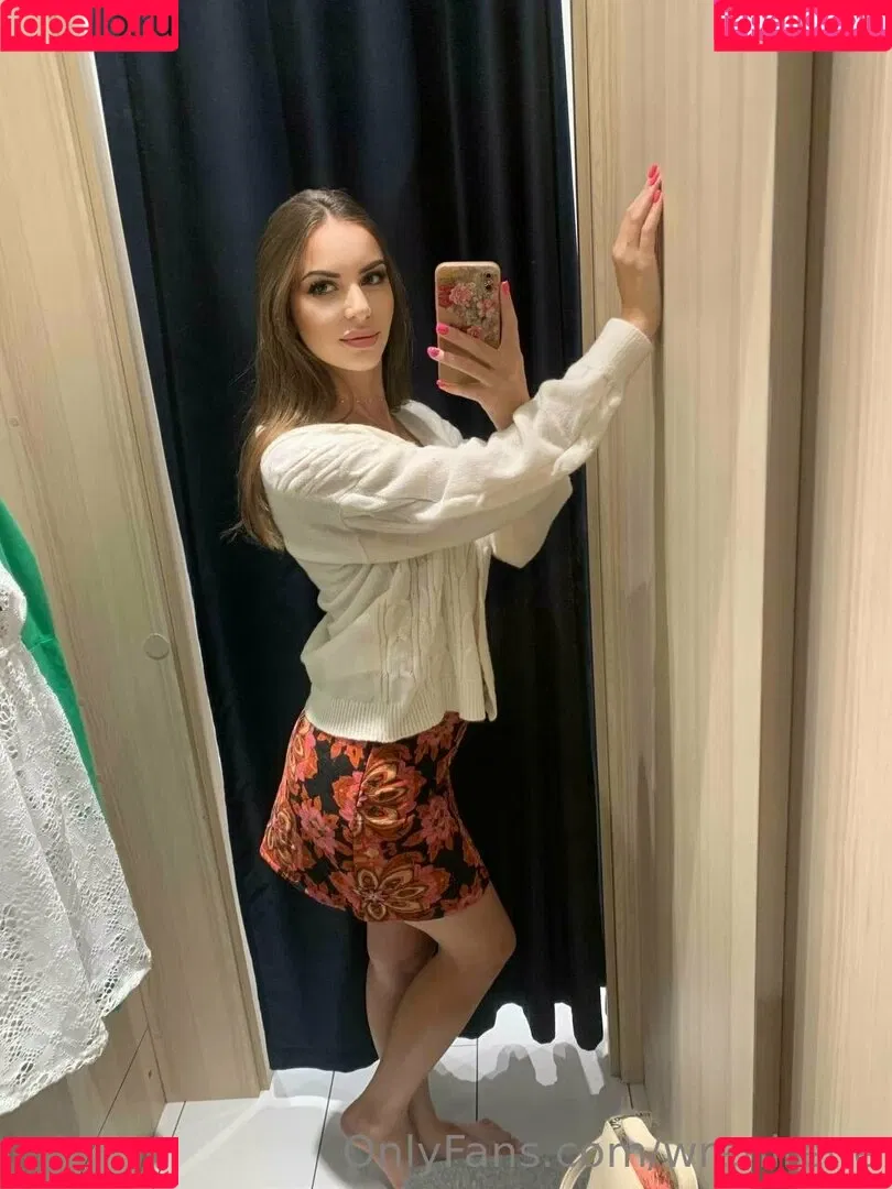 wren_irene483 / wrenirene Onlyfans Photo Gallery 