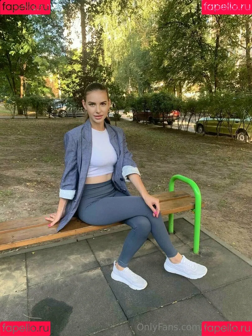 wren_irene483 / wrenirene Onlyfans Photo Gallery 