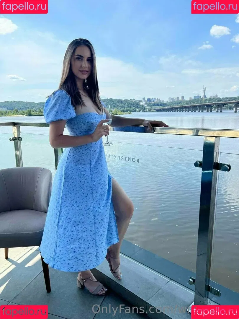 wren_irene483 / wrenirene Onlyfans Photo Gallery 