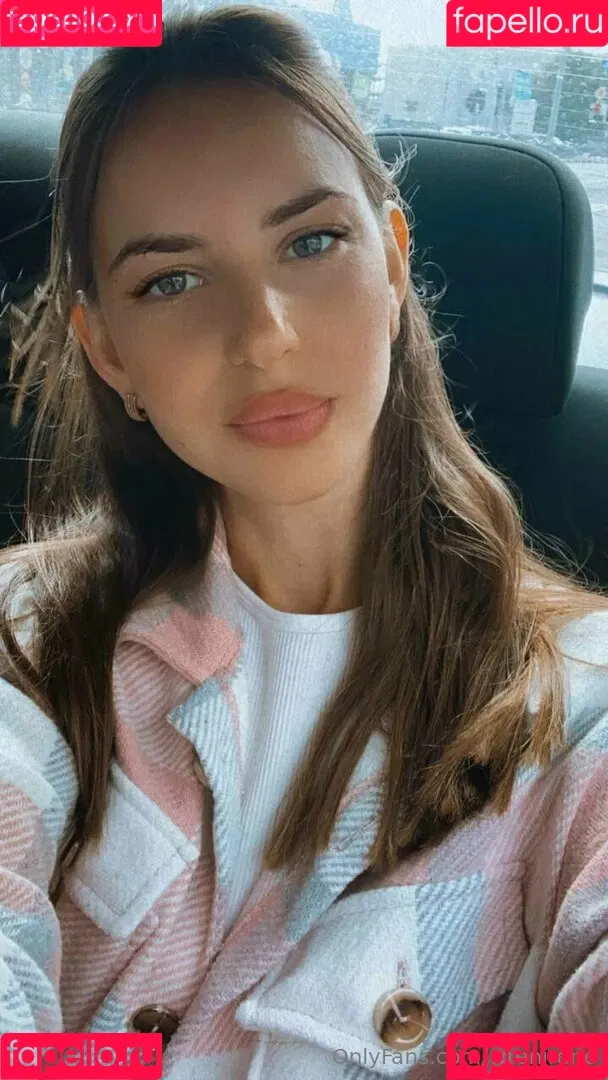 wren_irene483 / wrenirene Onlyfans Photo Gallery 