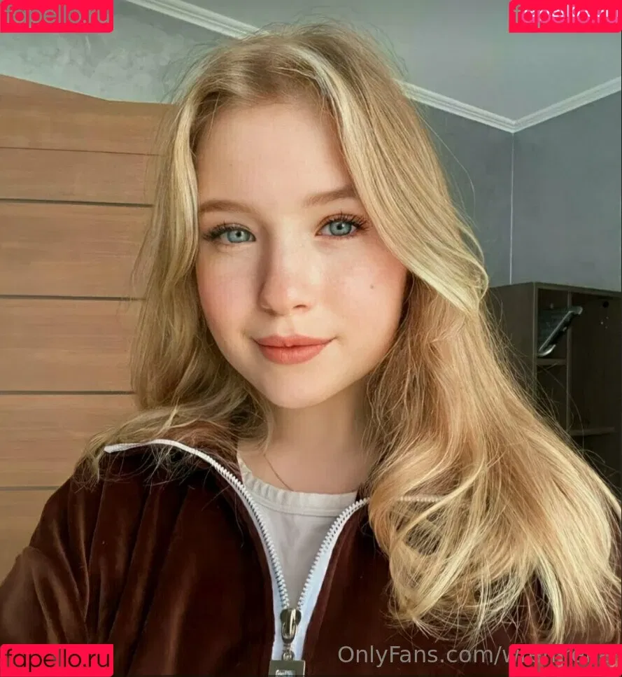 wren_irene483 / wrenirene Onlyfans Photo Gallery 