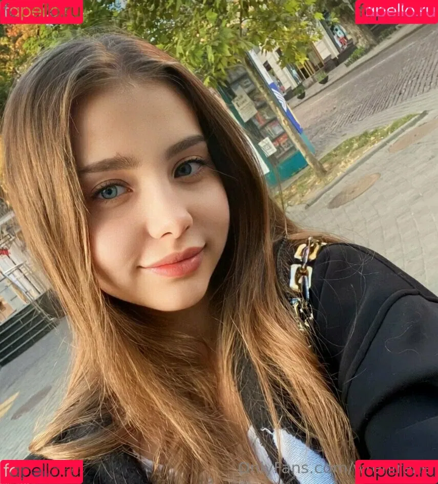 wren_irene483 / wrenirene Onlyfans Photo Gallery 