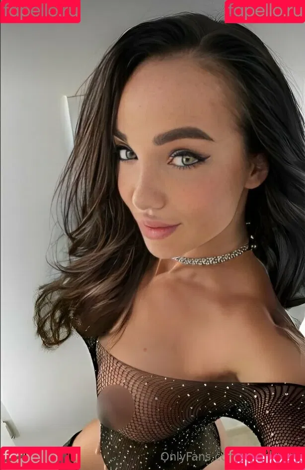 wren_irene483 / wrenirene Onlyfans Photo Gallery 