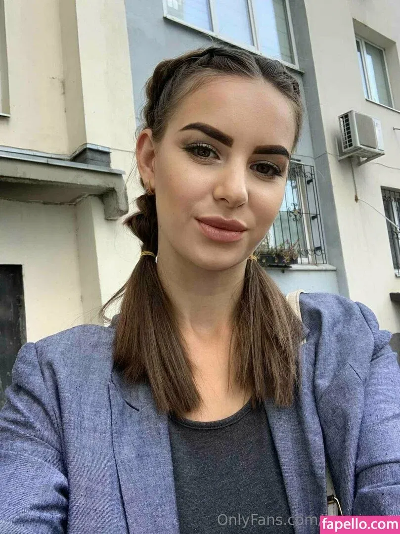 wren_irene483 / wrenirene Onlyfans Photo Gallery 