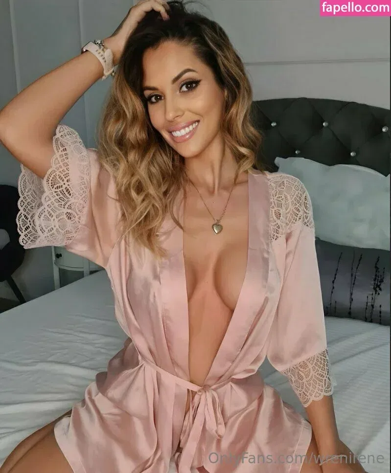 wren_irene483 / wrenirene Onlyfans Photo Gallery 