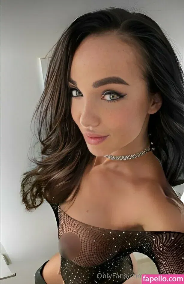 wren_irene483 / wrenirene Onlyfans Photo Gallery 