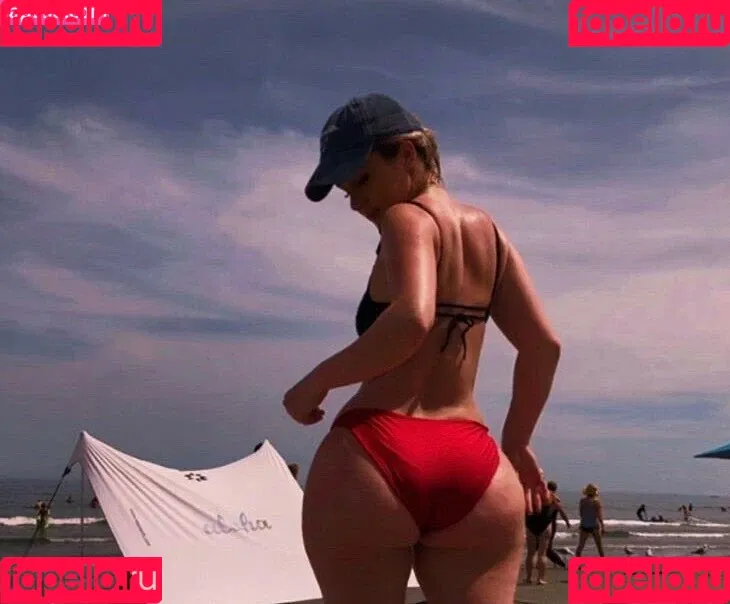 Isabellaxrated / babybellsxo / lisaluvvxo Onlyfans Photo Gallery 