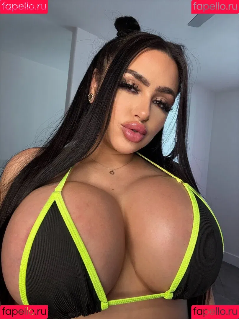 Zoey Foxx / badgirlfoxx / zoeyfoxx Onlyfans Photo Gallery 