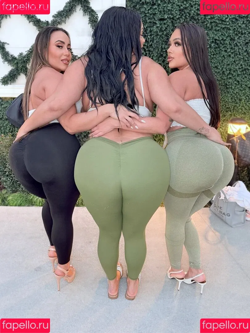 Zoey Foxx / badgirlfoxx / zoeyfoxx Onlyfans Photo Gallery 