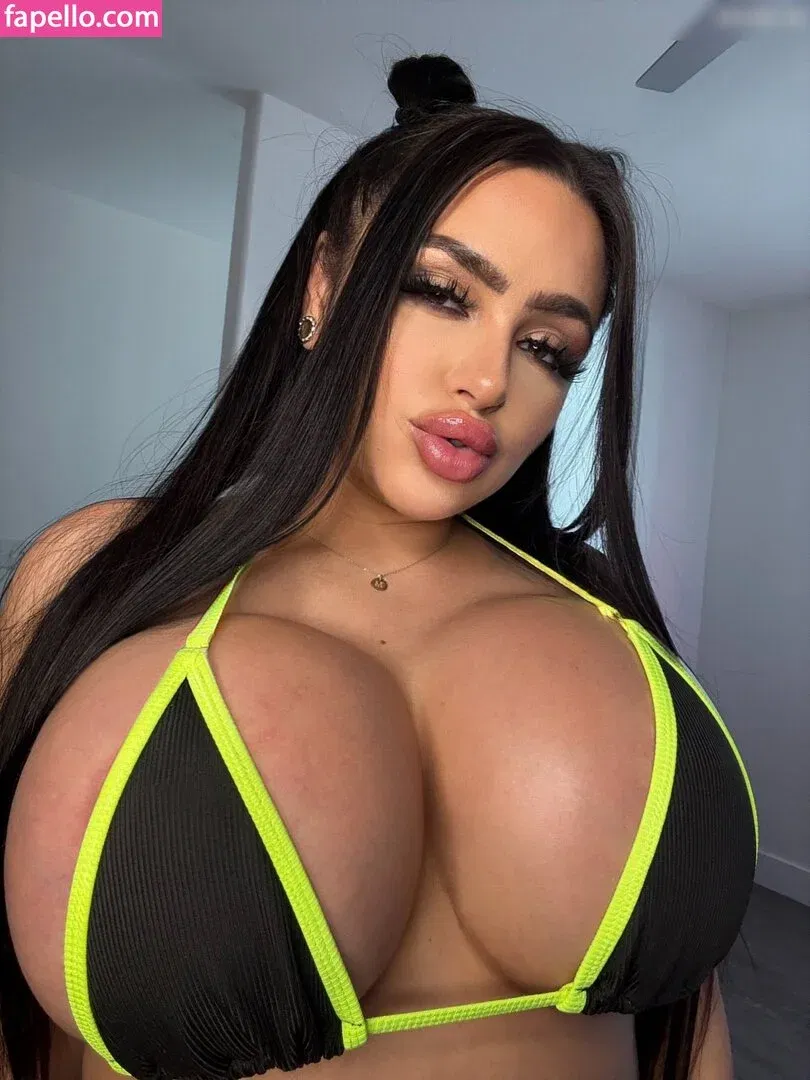 Zoey Foxx / badgirlfoxx / zoeyfoxx Onlyfans Photo Gallery 