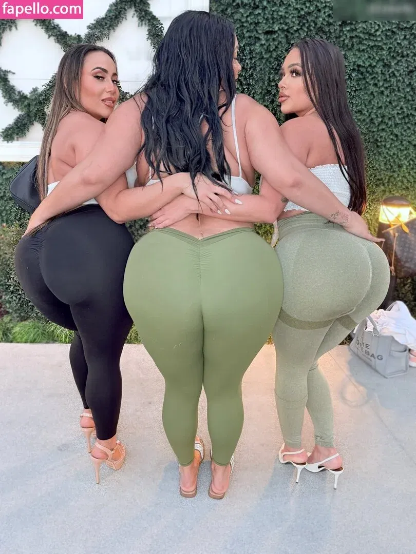 Zoey Foxx / badgirlfoxx / zoeyfoxx Onlyfans Photo Gallery 