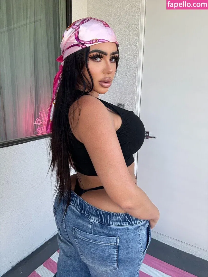 Zoey Foxx / badgirlfoxx / zoeyfoxx Onlyfans Photo Gallery 