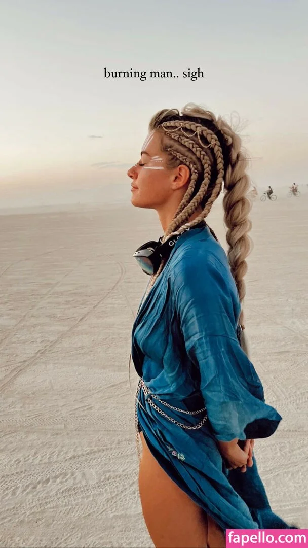 Rachel Bell / rachaelbelle / rachelbell Onlyfans Photo Gallery 