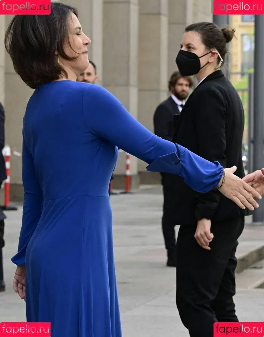 Annalena Baerbock / abaerbock Onlyfans Photo Gallery 