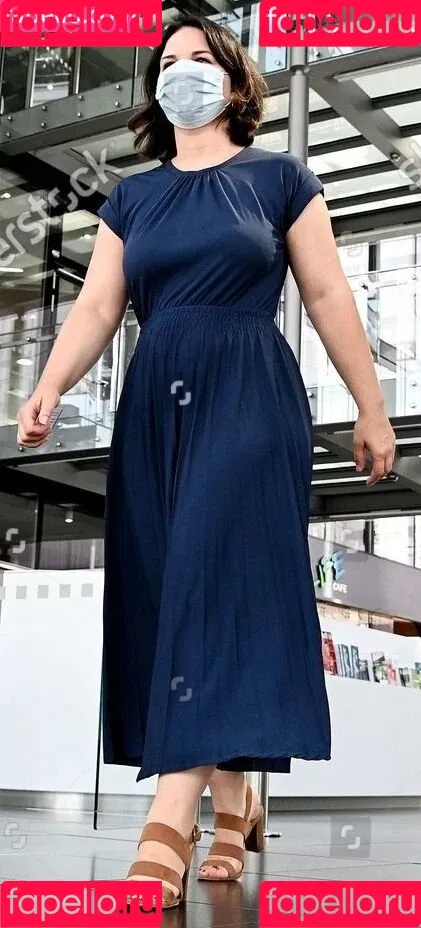 Annalena Baerbock / abaerbock Onlyfans Photo Gallery 