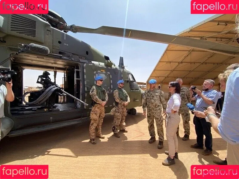 Annalena Baerbock / abaerbock Onlyfans Photo Gallery 