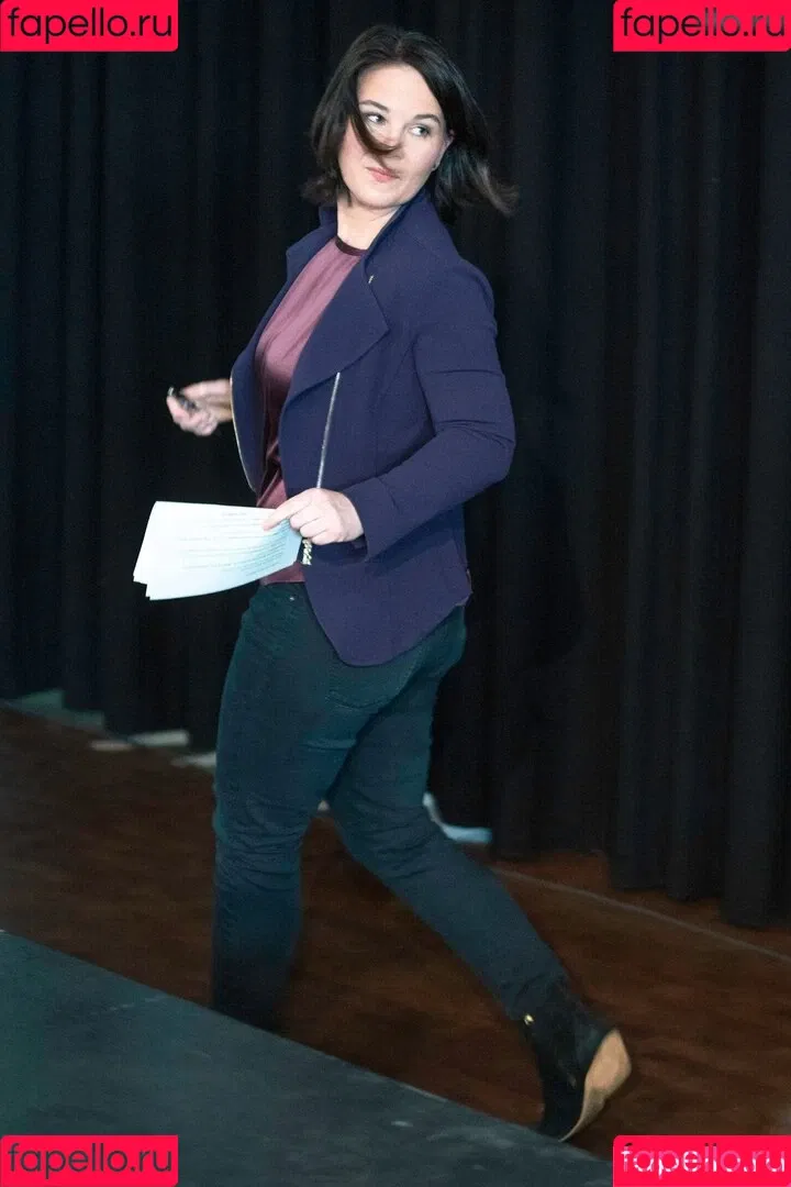 Annalena Baerbock / abaerbock Onlyfans Photo Gallery 