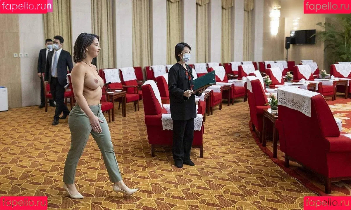 Annalena Baerbock / abaerbock Onlyfans Photo Gallery 