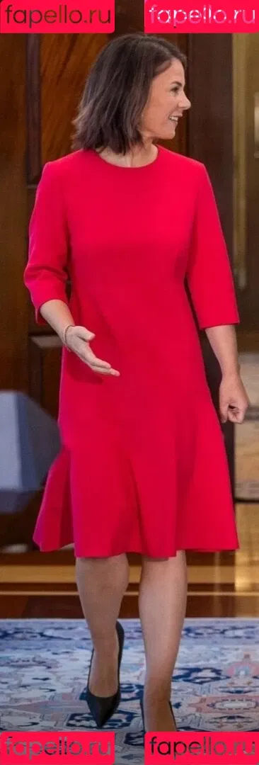 Annalena Baerbock / abaerbock Onlyfans Photo Gallery 