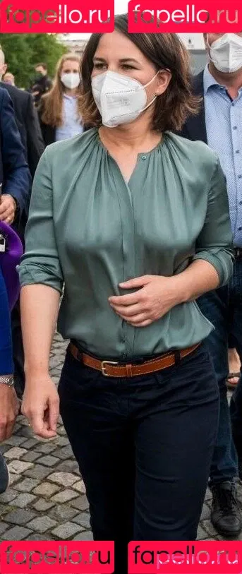 Annalena Baerbock / abaerbock Onlyfans Photo Gallery 