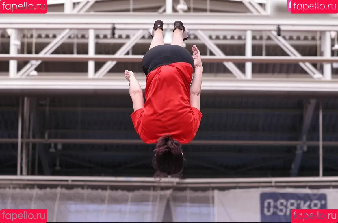 Annalena Baerbock / abaerbock Onlyfans Photo Gallery 