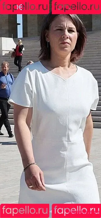 Annalena Baerbock / abaerbock Onlyfans Photo Gallery 