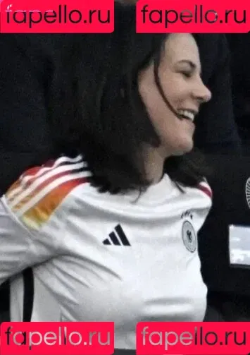 Annalena Baerbock / abaerbock Onlyfans Photo Gallery 