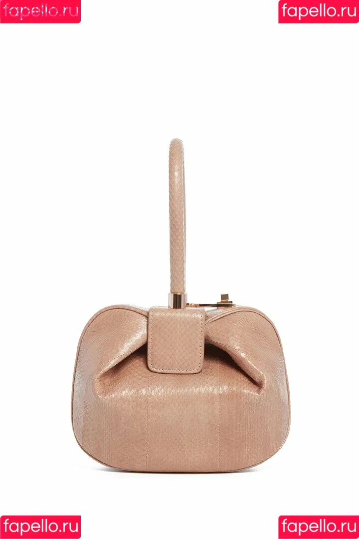 Gabriela / Japanesee / gabrielamonasterio Onlyfans Photo Gallery 