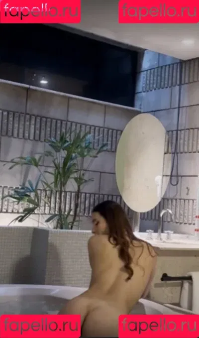 Gabriela / Japanesee / gabrielamonasterio Onlyfans Photo Gallery 