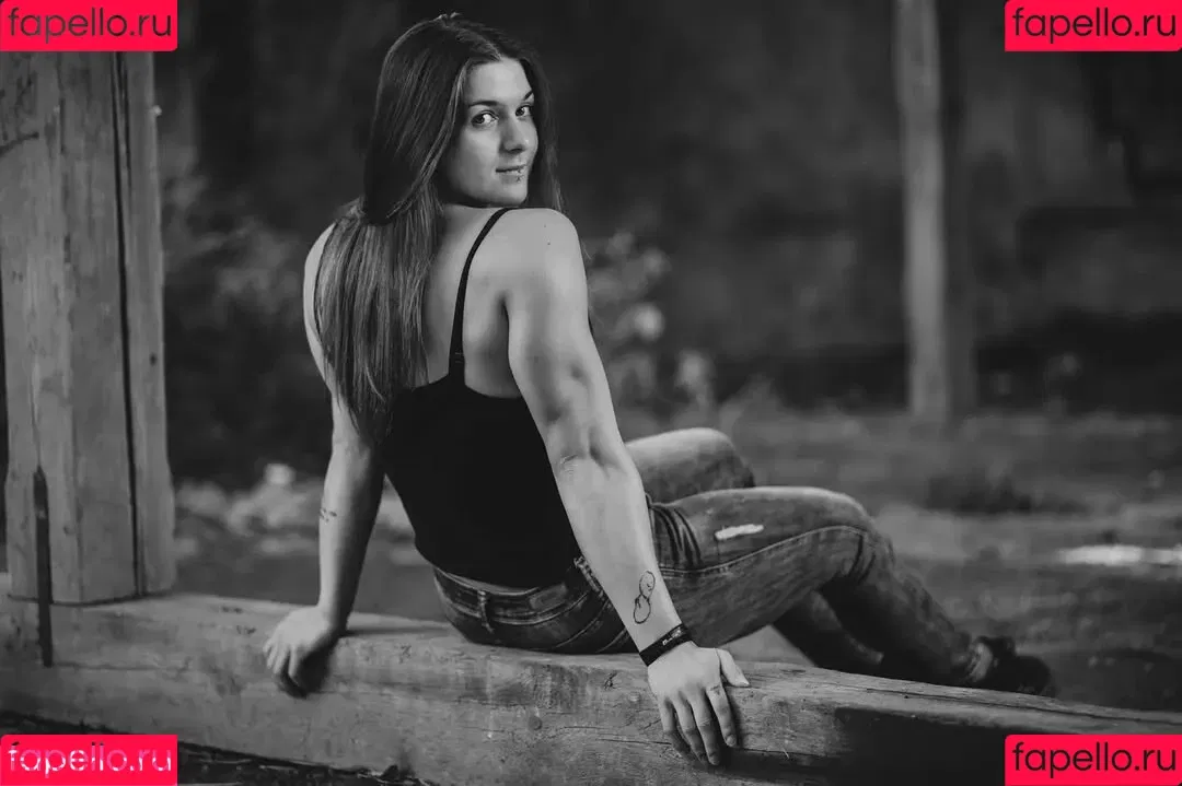 Gabriela / Japanesee / gabrielamonasterio Onlyfans Photo Gallery 