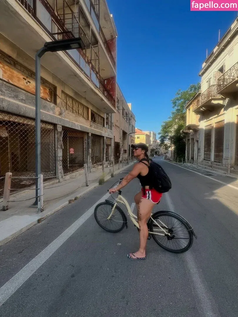 Gabriela / Japanesee / gabrielamonasterio Onlyfans Photo Gallery 