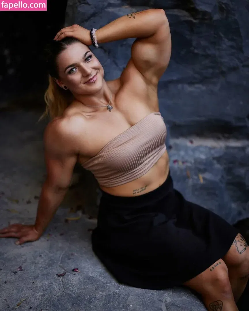 Gabriela / Japanesee / gabrielamonasterio Onlyfans Photo Gallery 