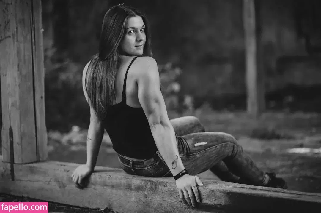 Gabriela / Japanesee / gabrielamonasterio Onlyfans Photo Gallery 