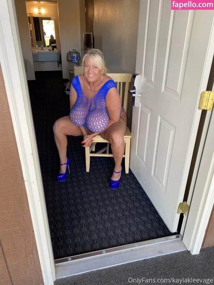 kaylakleevage / the_real_kayla_kleevage Onlyfans Photo Gallery 