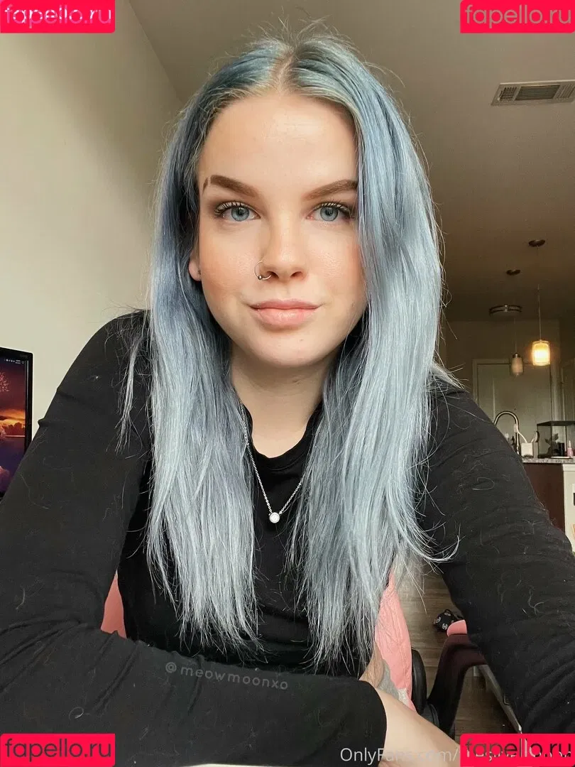 TheSirenSilver / Thesilvermoon / meowmoonxo / silvermoonlive Onlyfans Photo Gallery 