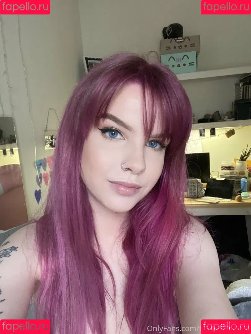 TheSirenSilver / Thesilvermoon / meowmoonxo / silvermoonlive Onlyfans Photo Gallery 