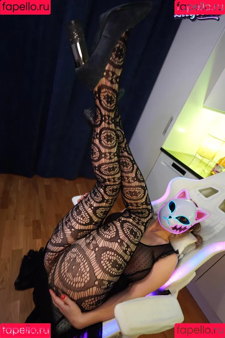 LilyKoti / https: / lilyannekot Onlyfans Photo Gallery 