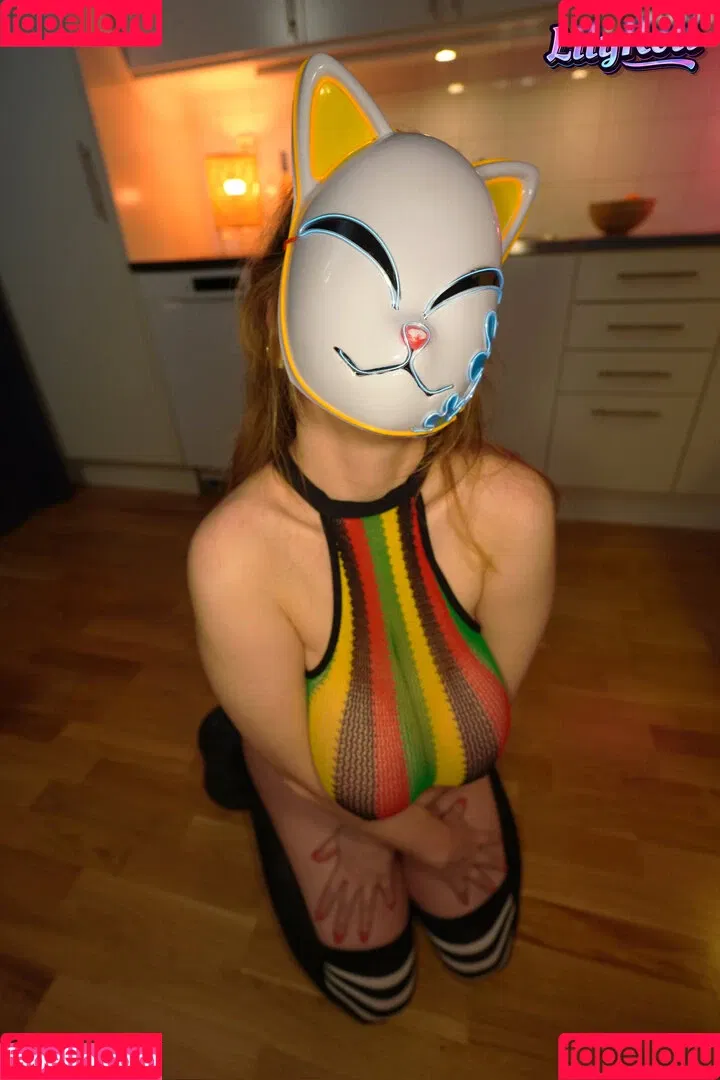 LilyKoti / https: / lilyannekot Onlyfans Photo Gallery 