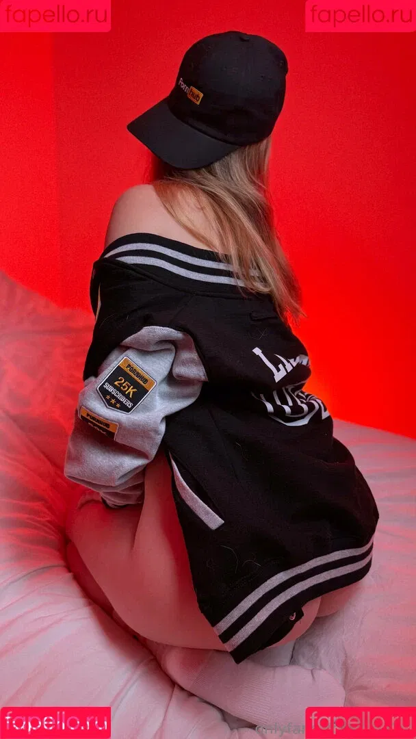 LilyKoti / https: / lilyannekot Onlyfans Photo Gallery 